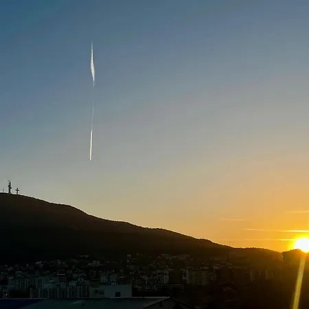 Modern 2-bedroom With Mountain View * Skopje